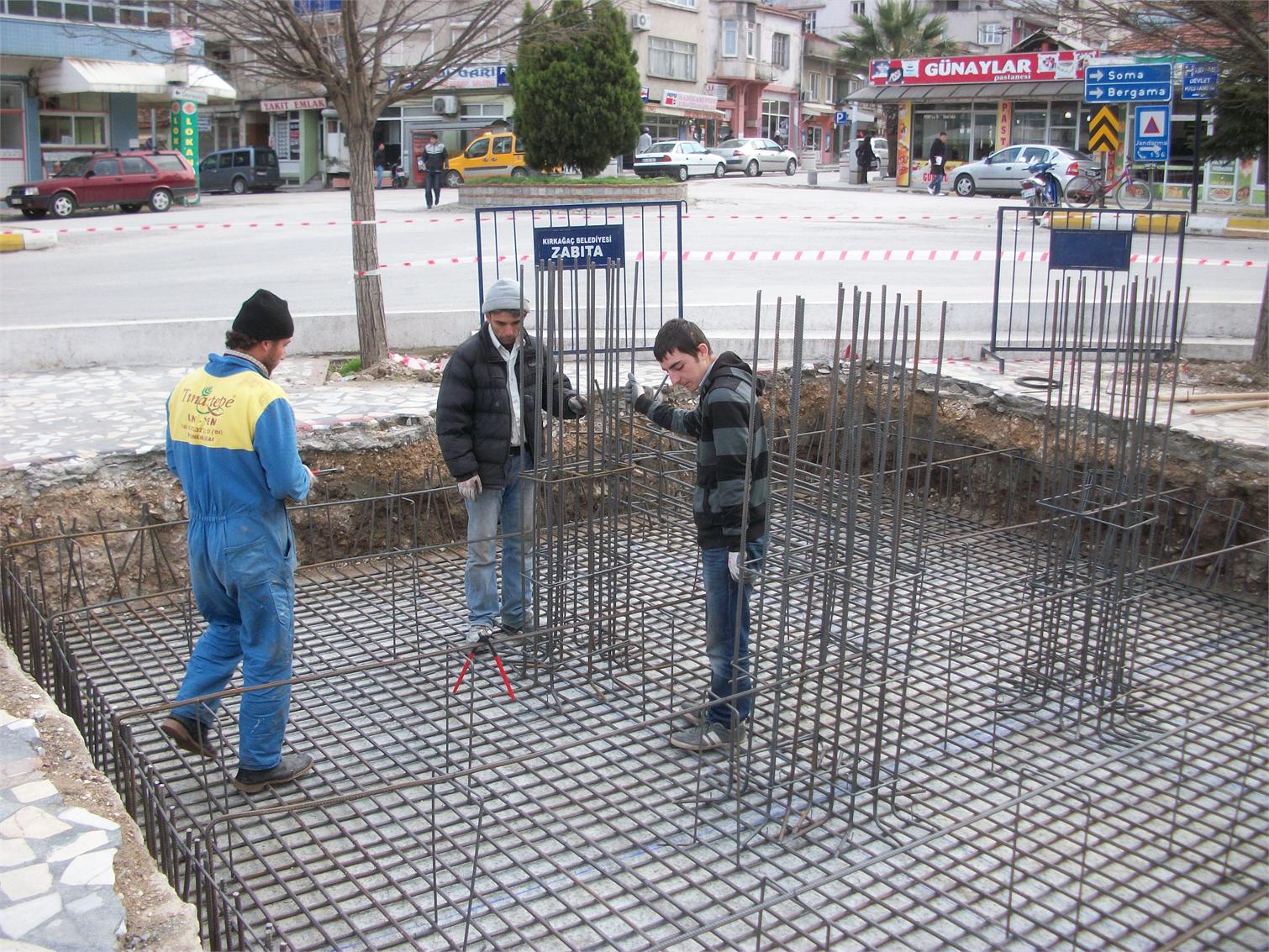 Saat Kulesi - Kırkağaç Saat Kulesi 38